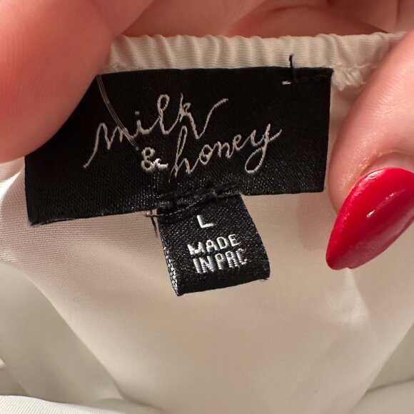 White Ruffle Blouse - Picture 4 of 4